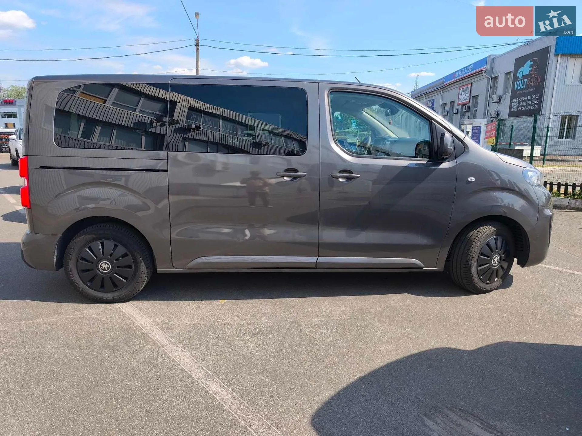 2021 Peugeot Traveller - мініатюра 39