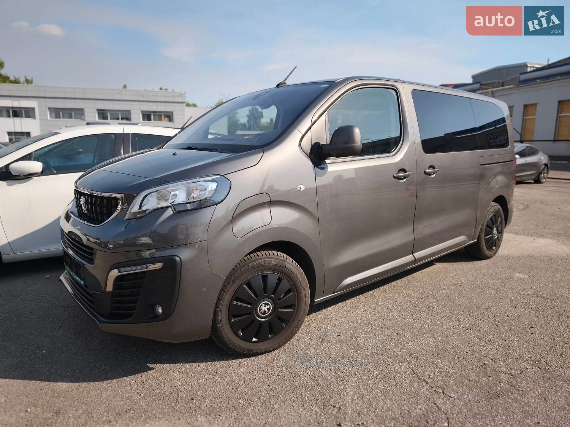 2021 Peugeot Traveller - мініатюра 3
