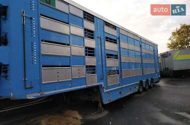 Для перевозки животных - прицеп Pezzaioli SBA 2002 в Житомире