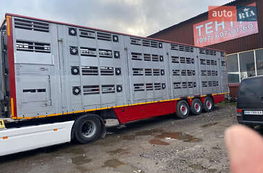 Для перевозки животных - полуприцеп Pezzaioli SBA 2006 в Виннице