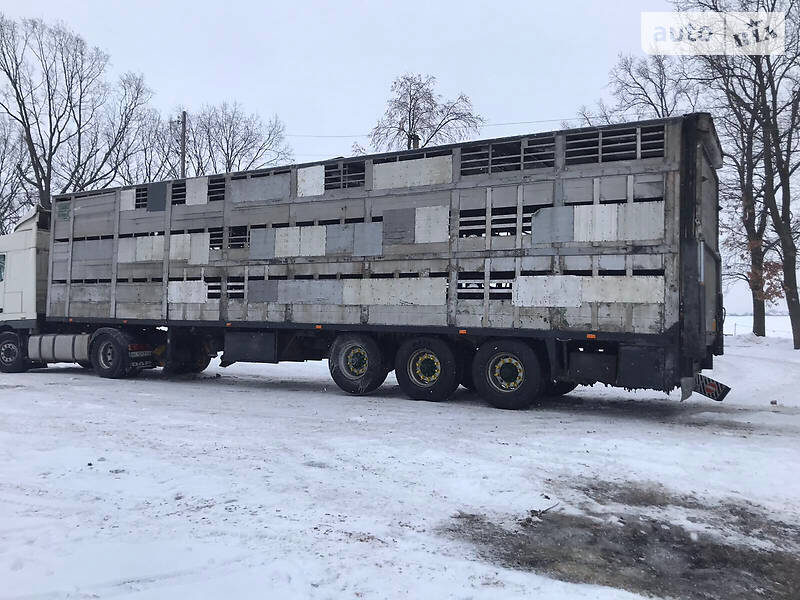 Для перевозки животных - полуприцеп Pezzaioli Zorzi 1992 в Белой Церкви
