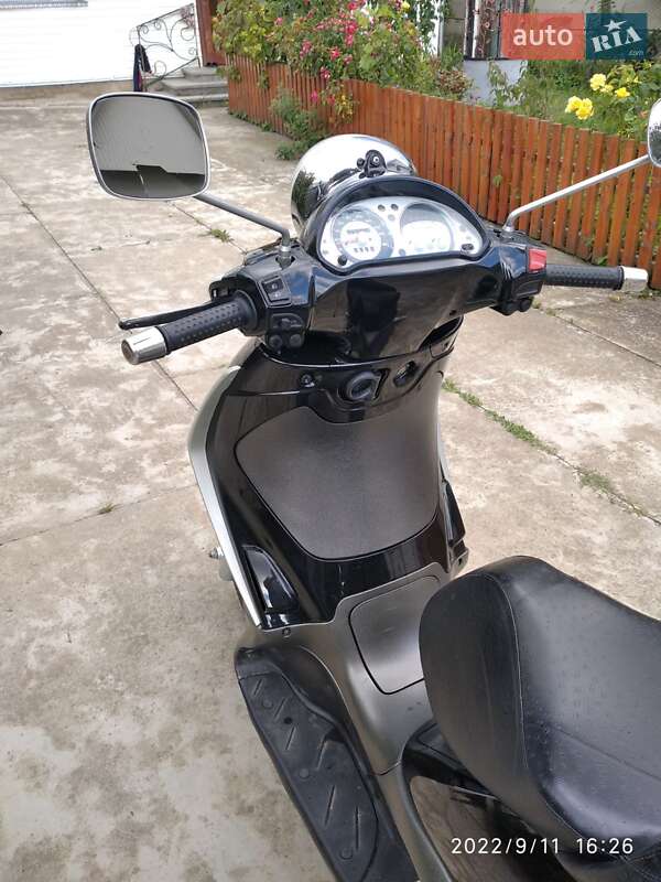 Макси-скутер Piaggio Beverly 500 2007 в Калуше