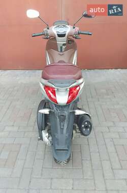 Макси-скутер Piaggio Beverly 2012 в Полтаве