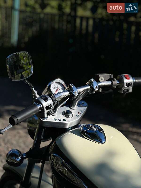 Мотоцикл Круизер Piaggio Gilera 2000 в Жовкве