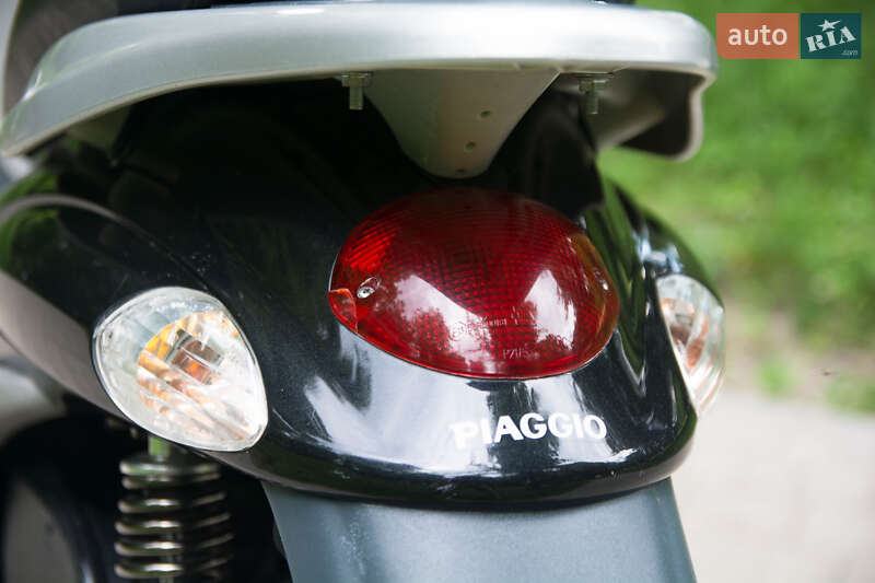 Скутер Piaggio Liberty 50 2007 в Ровно