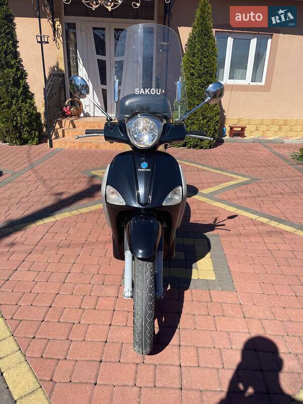 Скутер Piaggio Liberty 2007 в Новоселице