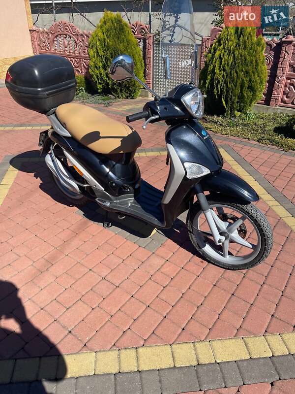 Скутер Piaggio Liberty 2007 в Новоселице
