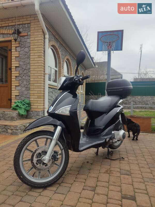 Скутер Piaggio Liberty 2011 в Білій Церкві