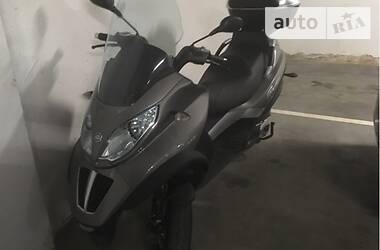 Макси-скутер Piaggio MP3 2011 в Киеве