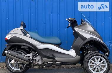 Макси-скутер Piaggio MP3 2014 в 