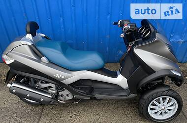 Макси-скутер Piaggio MP3 2014 в 