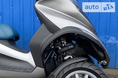 Макси-скутер Piaggio MP3 2014 в 