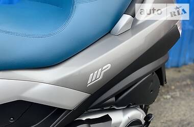 Макси-скутер Piaggio MP3 2014 в 