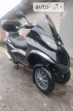 Грузовые мотороллеры, мотоциклы, скутеры, мопеды Piaggio MP3 2007 в Киеве