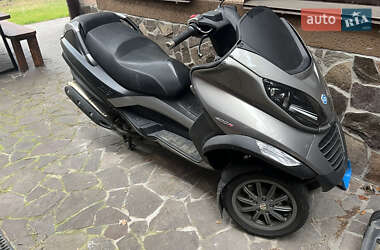 Скутер Piaggio MP3 2009 в Києві