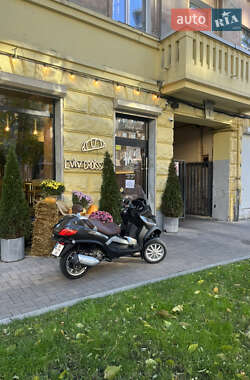 Максі-скутер Piaggio MP3 2014 в Києві