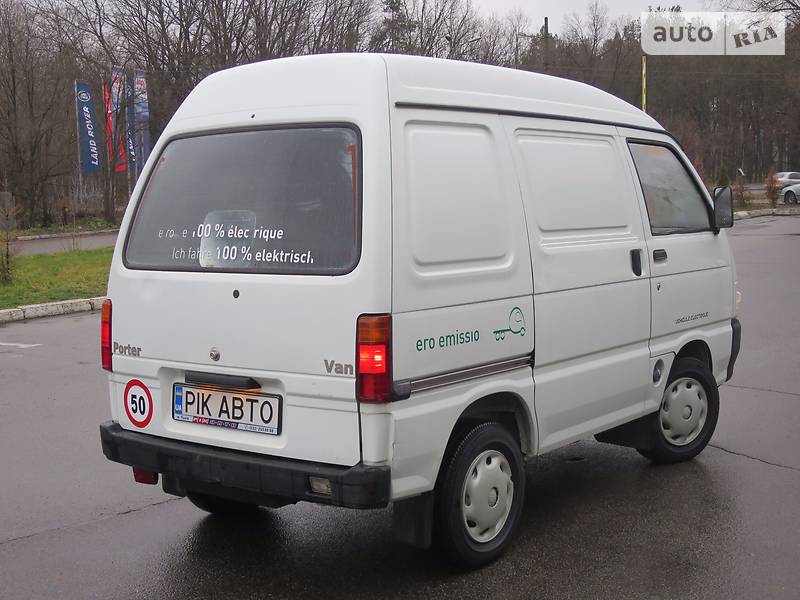 Грузопассажирский фургон Piaggio Porter груз. 2008 в Киеве