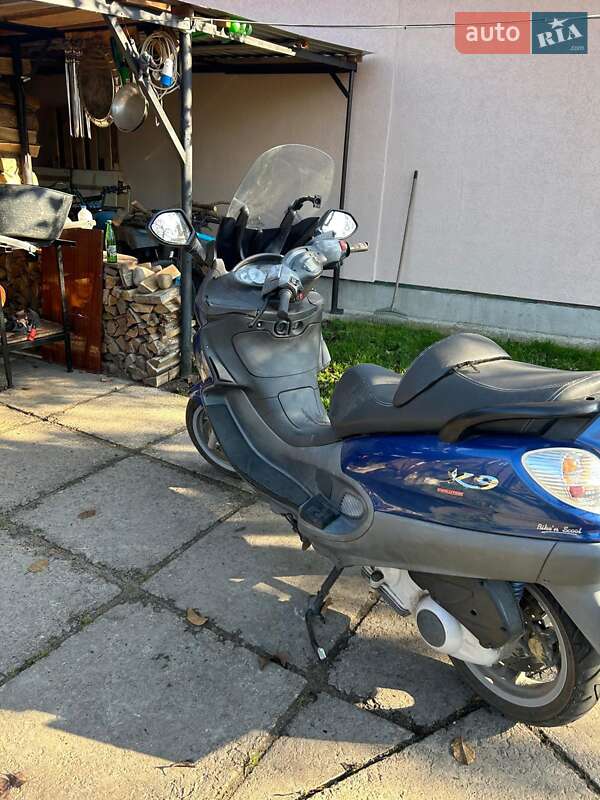 Максі-скутер Piaggio X9 2003 в Львові