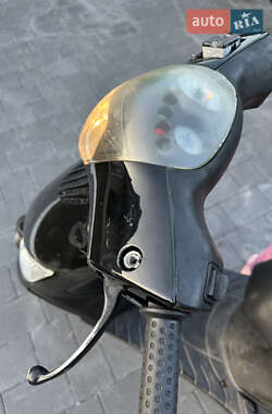 Мопеди Piaggio Zip 2009 в 