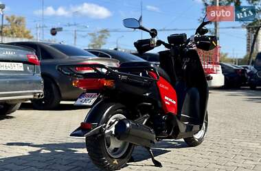 Скутер Pioneer XF200GY-B 2012 в 