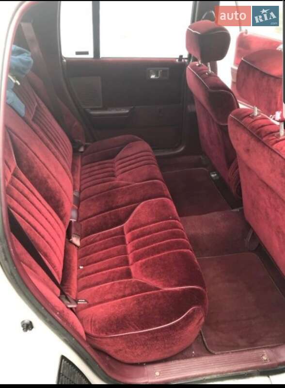 Седан Plymouth Acclaim 1991 в Одессе