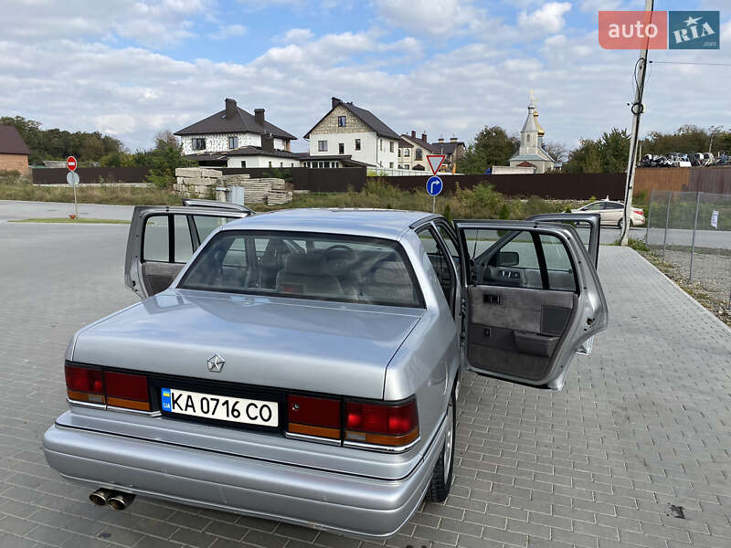 Седан Plymouth Acclaim 1989 в Кам'янець-Подільському