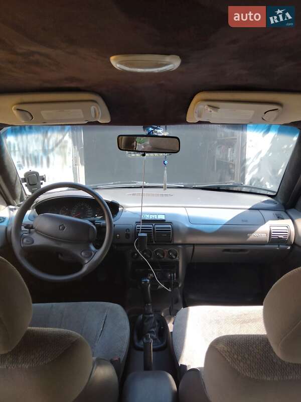 Седан Plymouth Neon 1995 в Харкові фото 10 Седан Plymouth Neon 1995 в Харкові