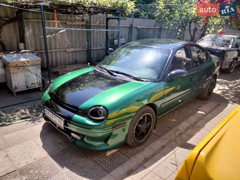 Седан Plymouth Neon 1995 в Харкові фото Седан Plymouth Neon 1995 в Харкові