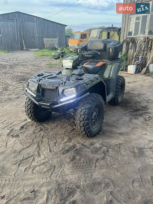 Polaris 550 2010