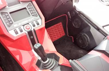 Трицикл Polaris Slingshot 2016 в 