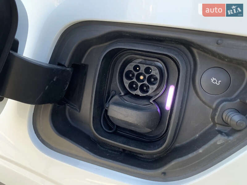 Фастбэк Polestar 2 2022 в Киеве