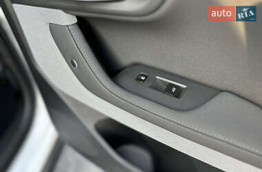 Седан Polestar 2 2022 в 