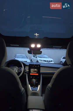 Ліфтбек Polestar 2 2021 в 
