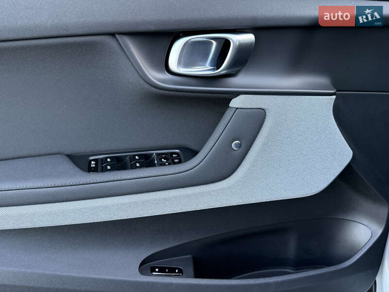 Ліфтбек Polestar 2 2022 в Дрогобичі