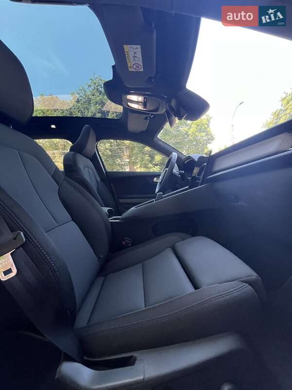 Фастбэк Polestar 2 2023 в Ромнах