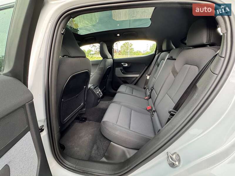 Ліфтбек Polestar 2 2023 в Києві фото 49 Ліфтбек Polestar 2 2023 в Києві