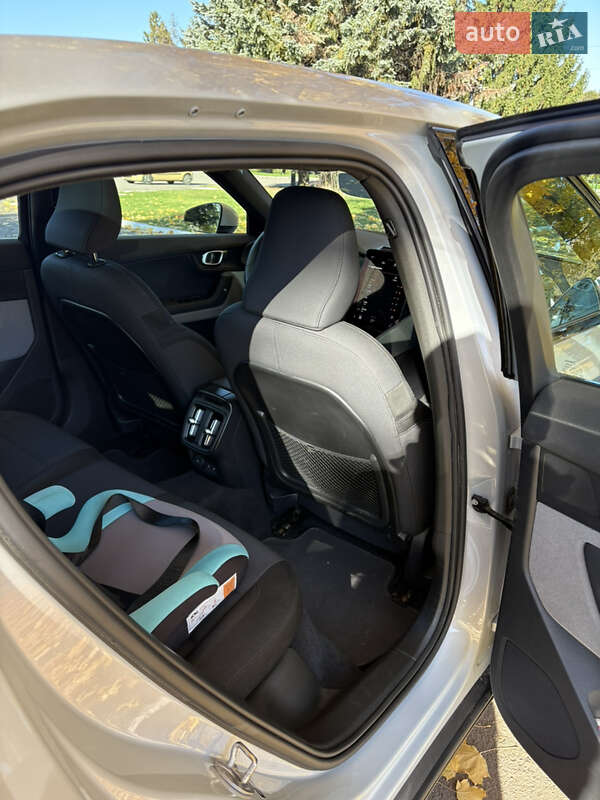 Лифтбек Polestar 2 2023 в Ровно