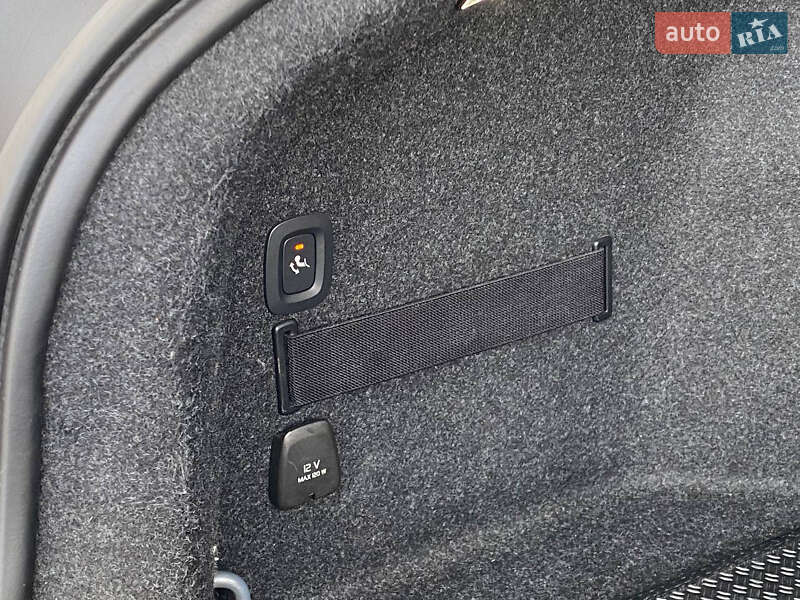 Лифтбек Polestar 2 2020 в Самборе фото 79 Лифтбек Polestar 2 2020 в Самборе