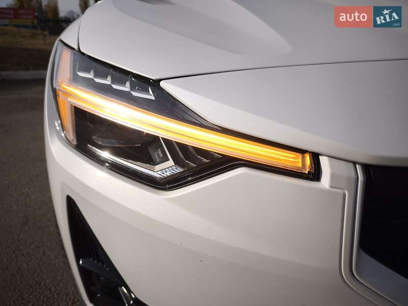 Лифтбек Polestar 2 2023 в Киеве