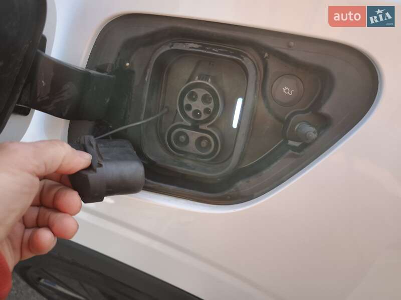 Лифтбек Polestar 2 2023 в Киеве