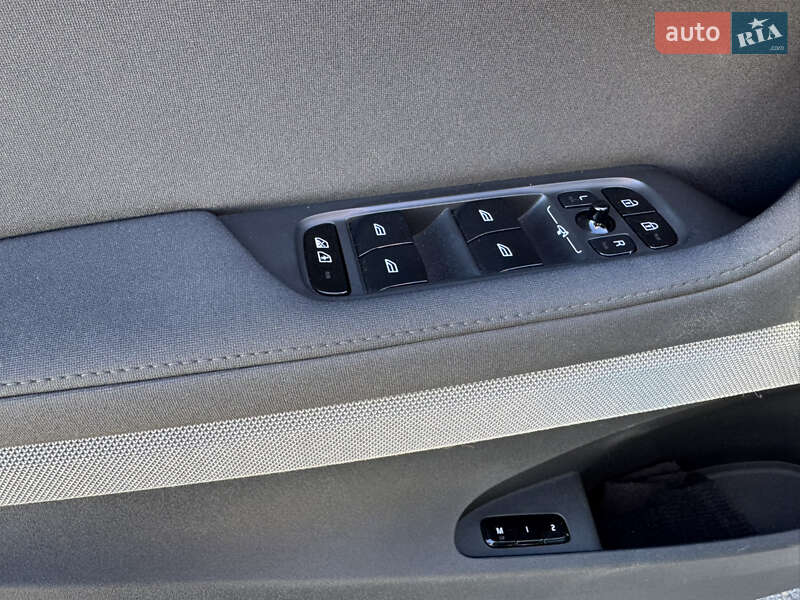 Ліфтбек Polestar 2 2020 в Городку