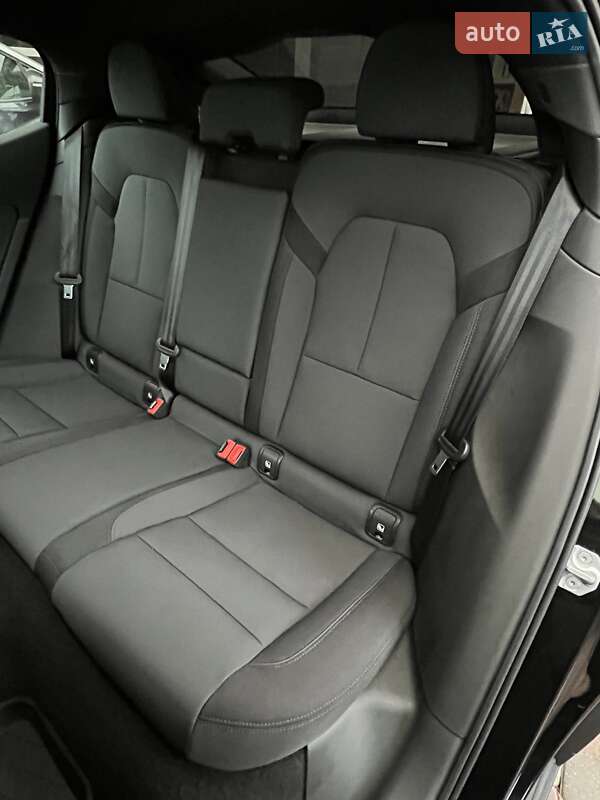 Лифтбек Polestar 2 2021 в Дубно