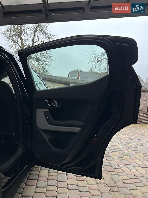 Лифтбек Polestar 2 2021 в Дубно