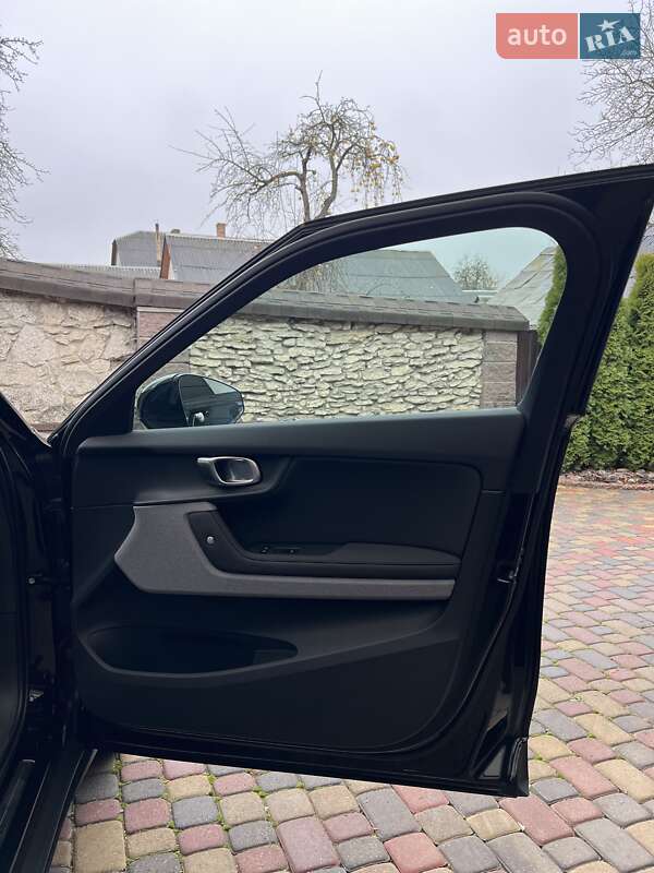 Лифтбек Polestar 2 2021 в Дубно