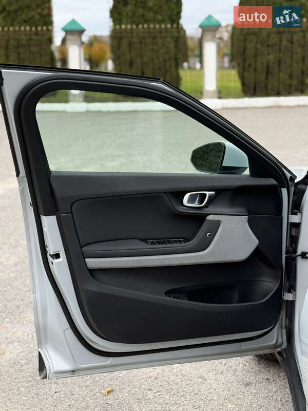 Ліфтбек Polestar 2 2022 в Дубні фото 25 Ліфтбек Polestar 2 2022 в Дубні