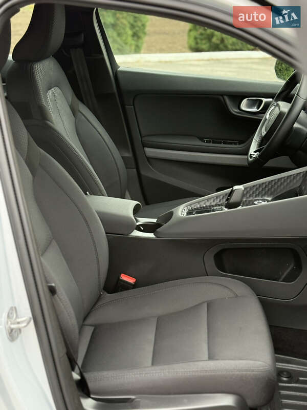 Ліфтбек Polestar 2 2022 в Дубні фото 46 Ліфтбек Polestar 2 2022 в Дубні