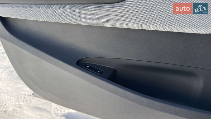 Фастбэк Polestar 2 2023 в Новояворовске