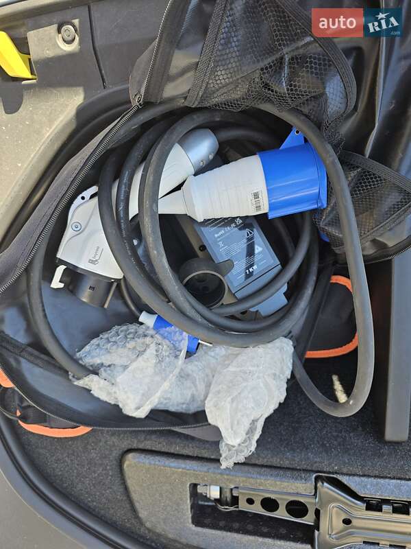 Лифтбек Polestar 2 2022 в Киеве фото 24 Лифтбек Polestar 2 2022 в Киеве