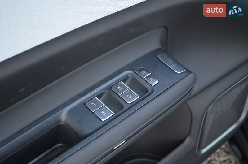 Внедорожник / Кроссовер Polestar 4 2023 в Киеве фото 36 Внедорожник / Кроссовер Polestar 4 2023 в Киеве