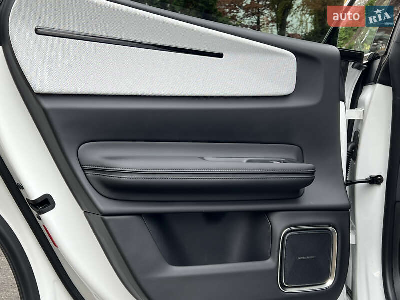 Позашляховик / Кросовер Polestar 4 2024 в Києві